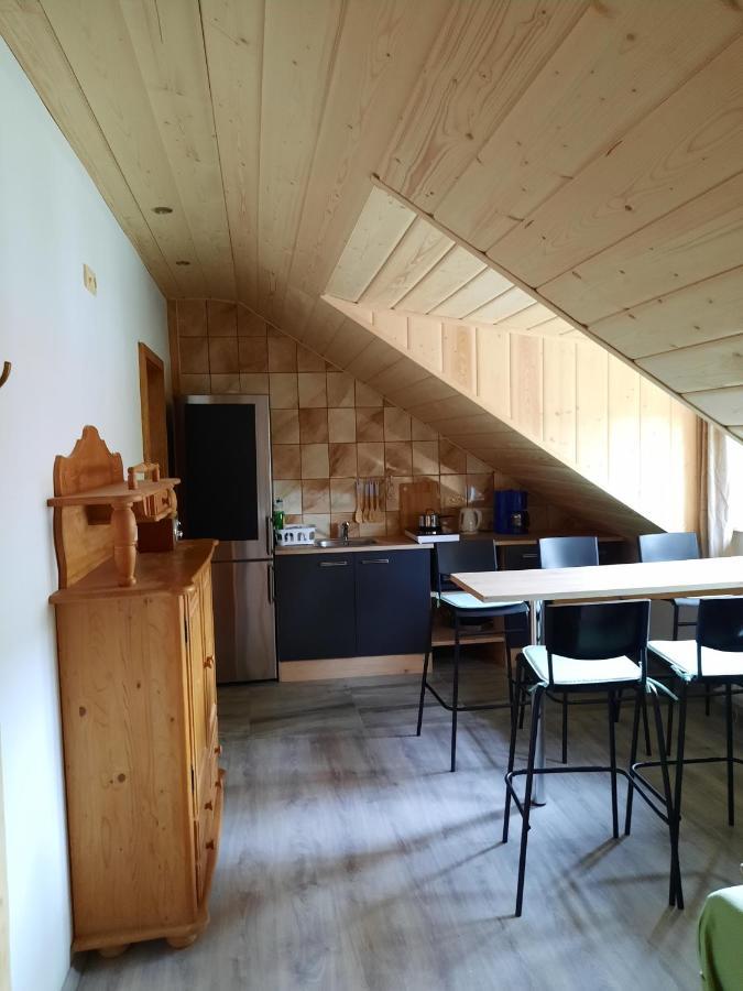 Steinhaus / Kamenny Dum * Zdikov